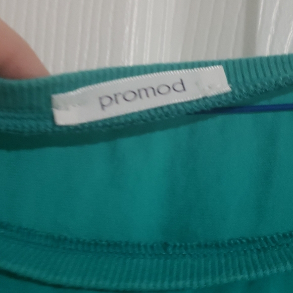 Promod Silk top - Picture 2 of 4